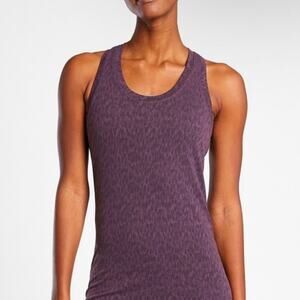 Athleta Momentum Allure light Tank Top Purple Active leapord XS breathable EUC